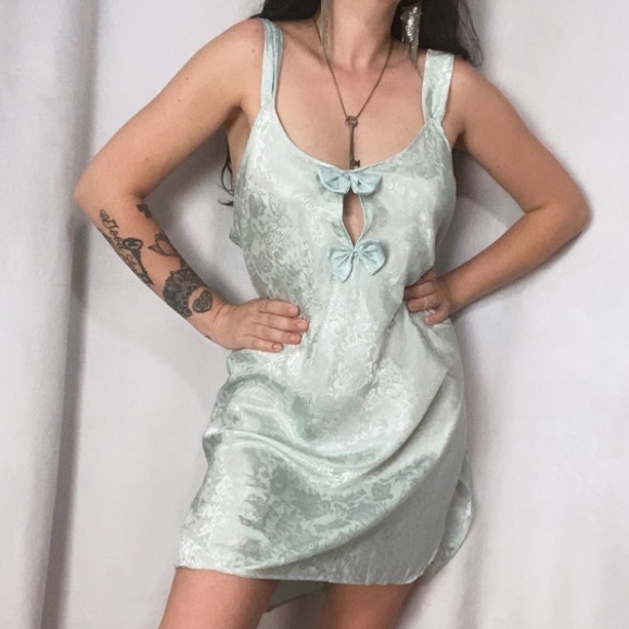 1980s BABY BLUE SATIN BROCADE NIGHT SLIP LINGERIE
